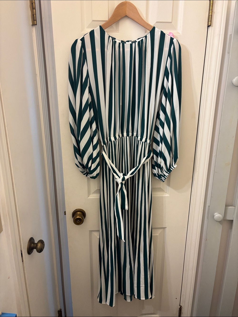 AYR The Who’s She pleated midi dress - Picture 2 of 7